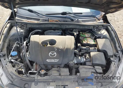 2018 Mazda Mazda3 Sport из США, поврежденный, VIN 3MZBN1U78JM171159